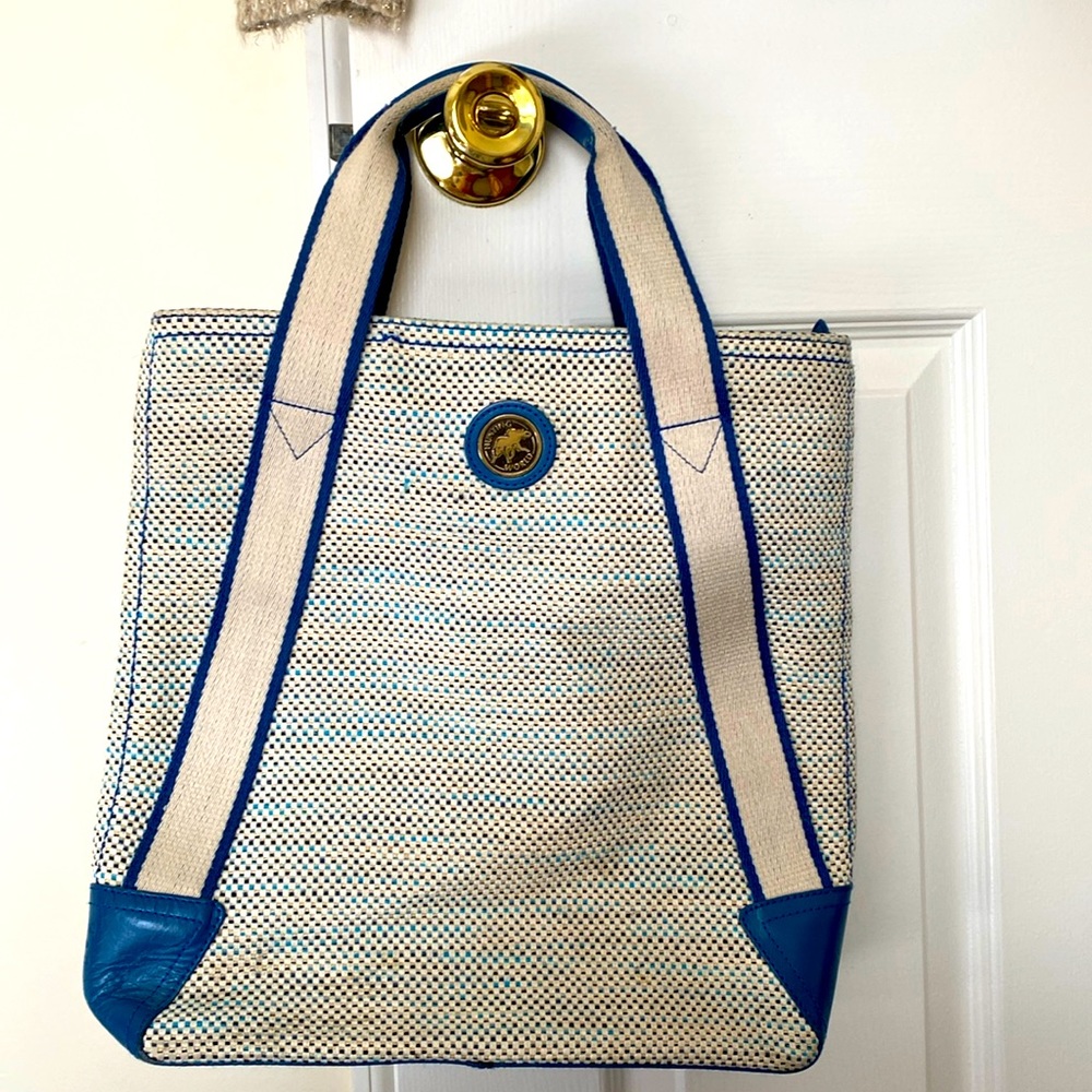 ⛰️Hunting World woven top handle tote🏵️
